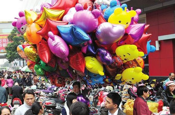 哪里能买氦气球 氦气球多少钱一个？氦气球价格是氢气球三到四倍