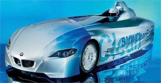 氢气液化后用于新能源汽车